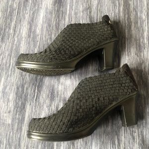 bernie mev black booties